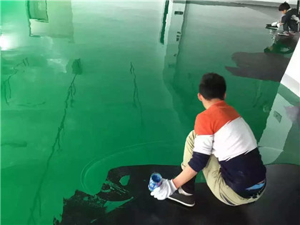 雨城下面给你一份环氧地坪漆施工的完整流程